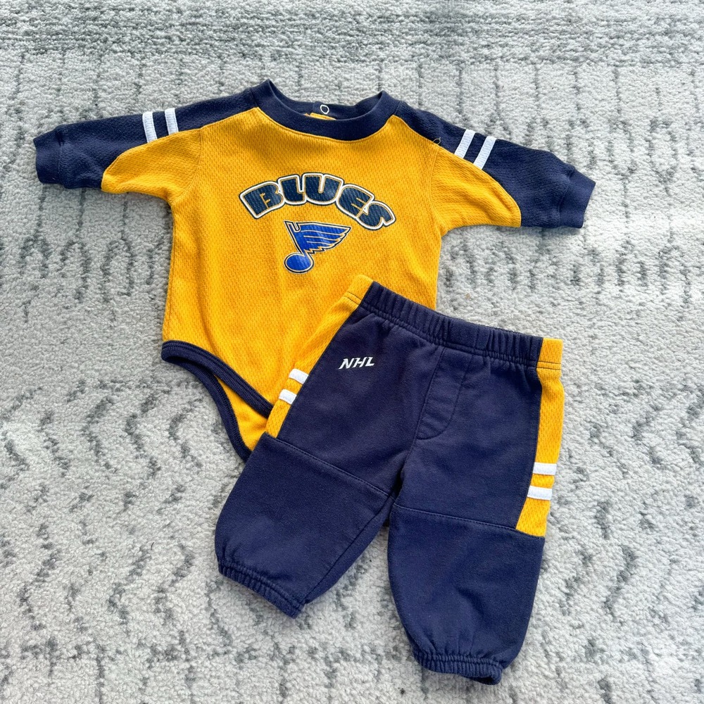 NHL Infant St Louie Blues Onesie and Pants Set